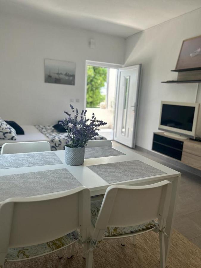 Apartmani Fulir Vrsi Zewnętrze zdjęcie